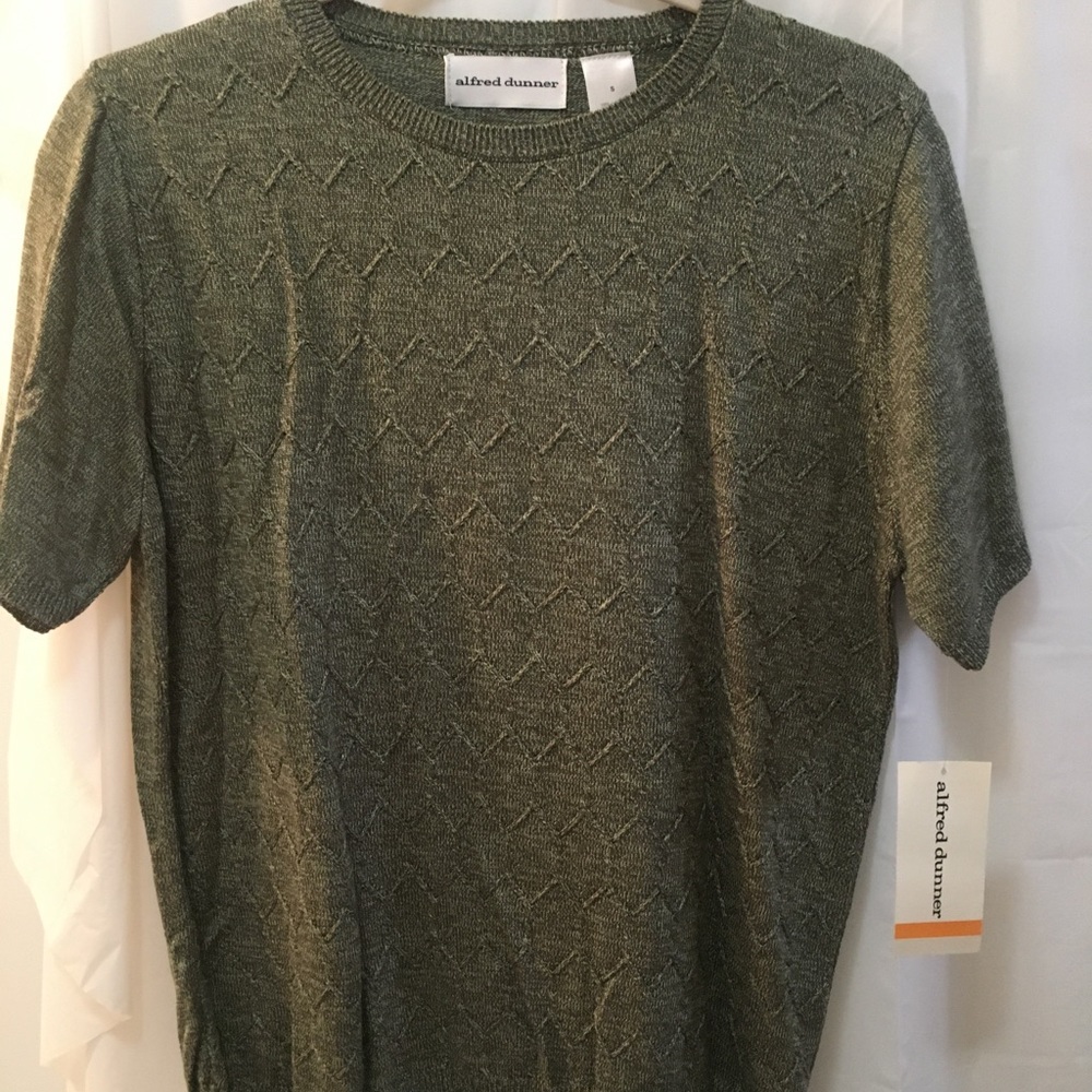 Alfred Dunner Women’s Small Short Sleeve Blouse